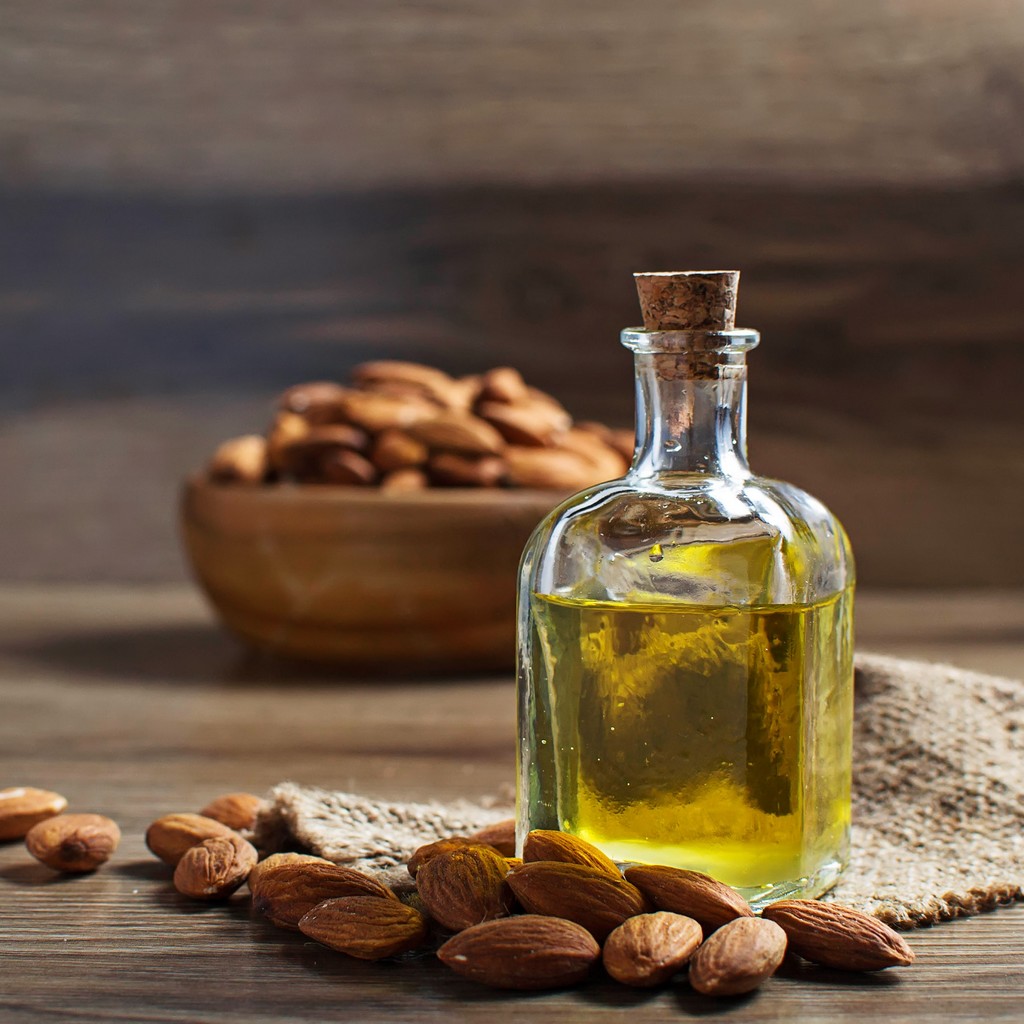 Sweet almonds
